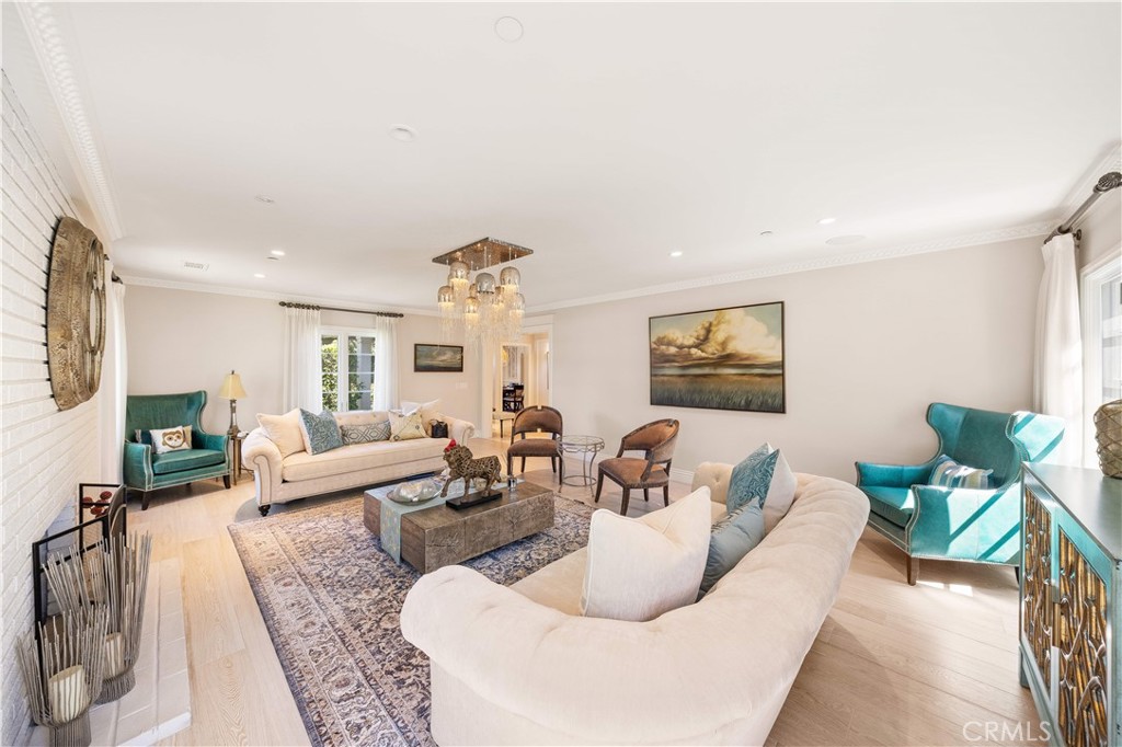 1486 Wembley Road San Marino, CA 91108 - Photo 23 of 34