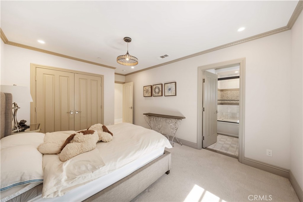 1486 Wembley Road San Marino, CA 91108 - Photo 31 of 34