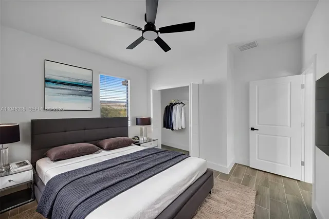 $2,000 | 328 Gordon Avenue South, Unit 328, Lehigh Acres, FL 33973