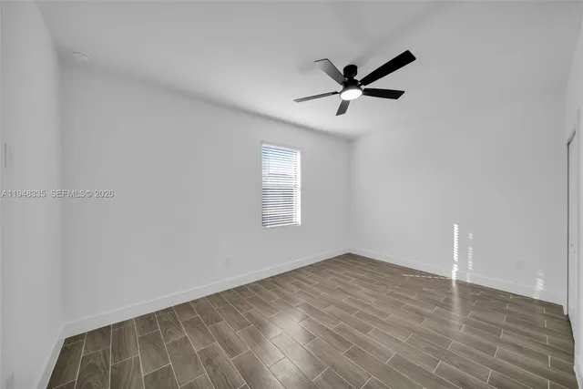 $2,000 | 328 Gordon Avenue South, Unit 328, Lehigh Acres, FL 33973