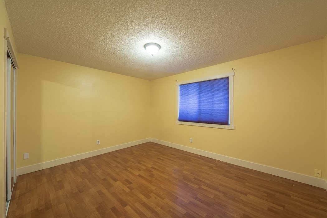 304 North Hodges Road Greenacres, WA 99016 - Photo 7 of 14 Gallery Image 7