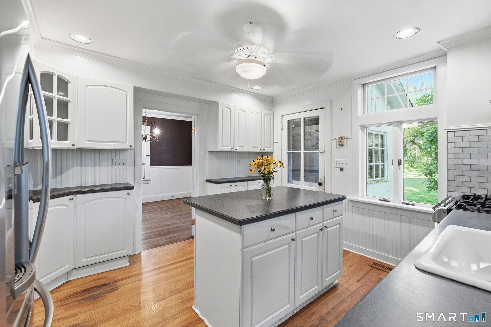 12 Olmstead Lane Ridgefield, CT 06877 - Photo 13 of 37 Gallery Image 13