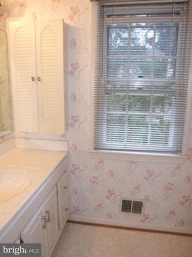 1 Sky Ridge Court Potomac, MD 20854 - Photo 13 of 24 Bath #1