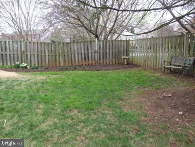 1 Sky Ridge Court Potomac, MD 20854 - Photo 21 of 24 Back yard
