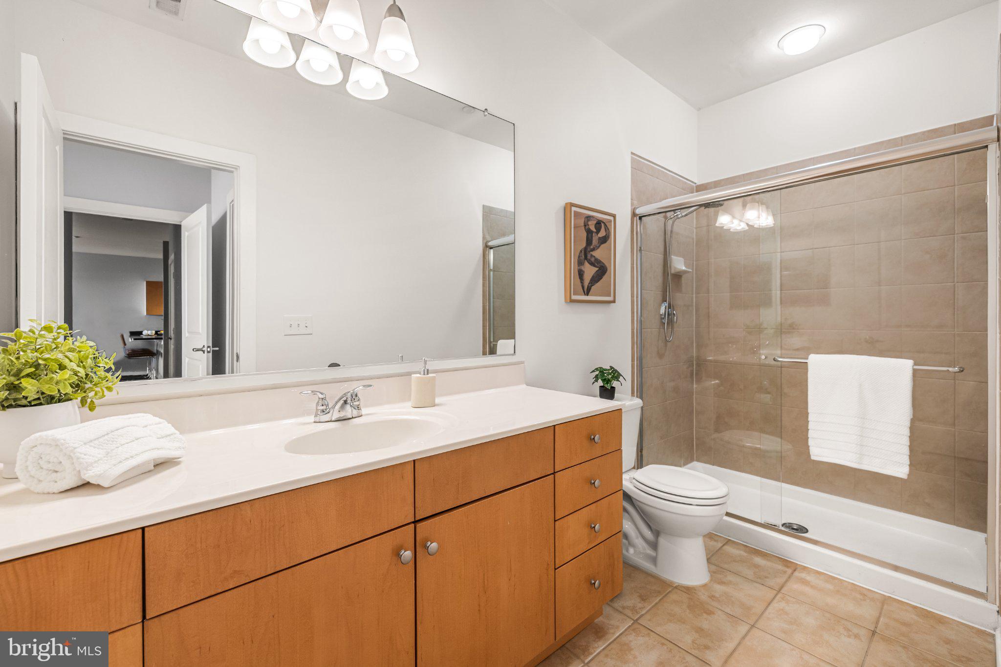 2007 Clipper Park Road, Unit 211 Baltimore, MD 21211 - Photo 15 of 41 Gallery Image 15