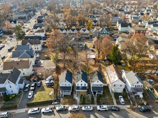 $399,000 | 320 Lee Place, Plainfield, NJ 07063