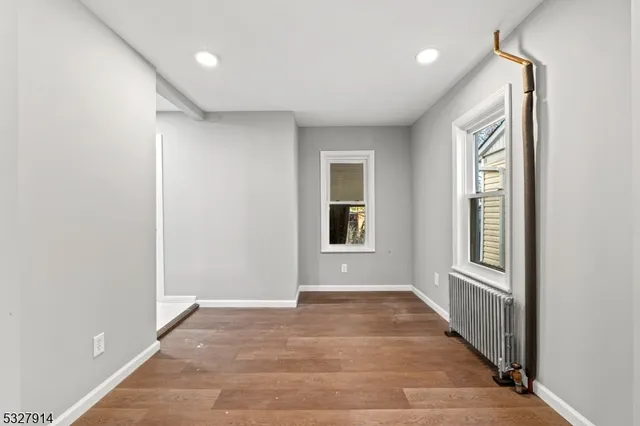 $399,000 | 320 Lee Place, Plainfield, NJ 07063