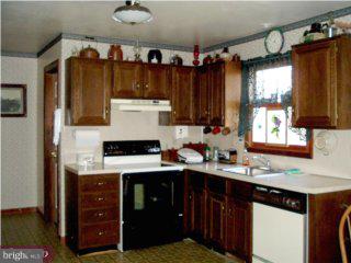 18 Bare Avenue Reading, PA 19607 - Photo 2 of 6 Gallery Image 2