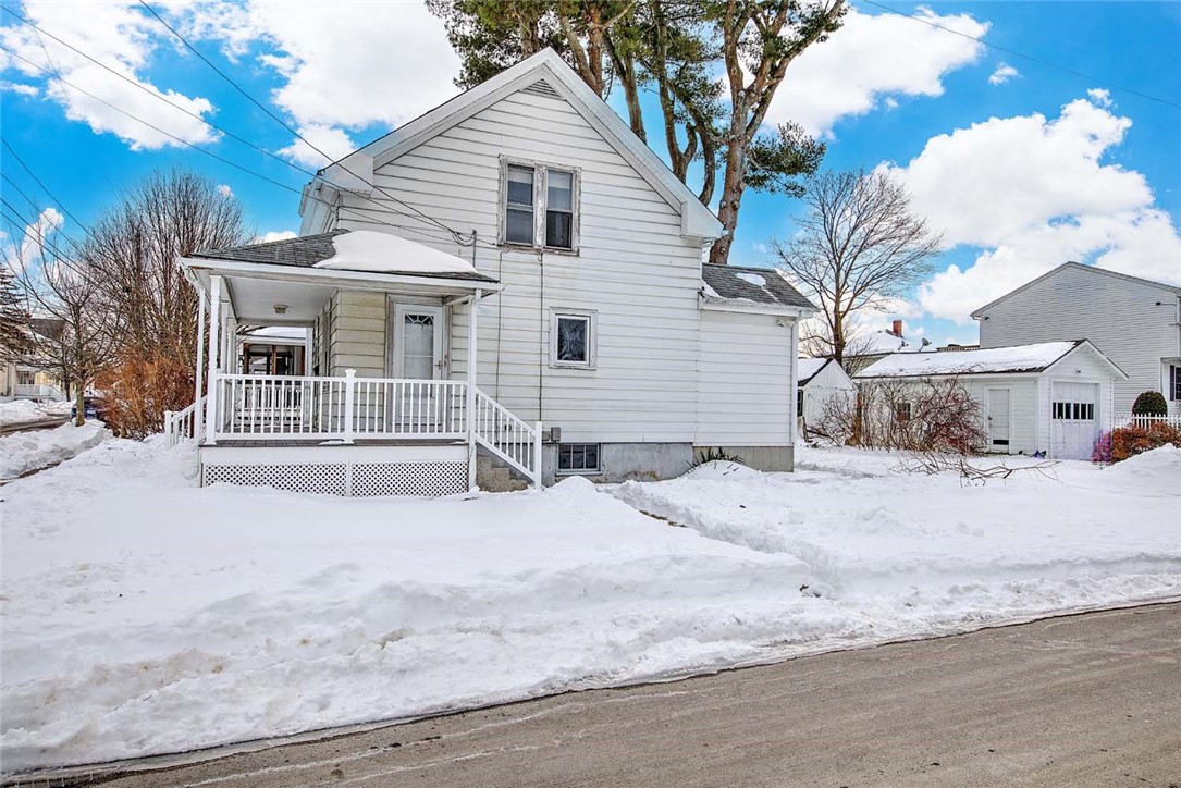 33 Mason Street Warren, RI 02885 - Photo 2 of 34
