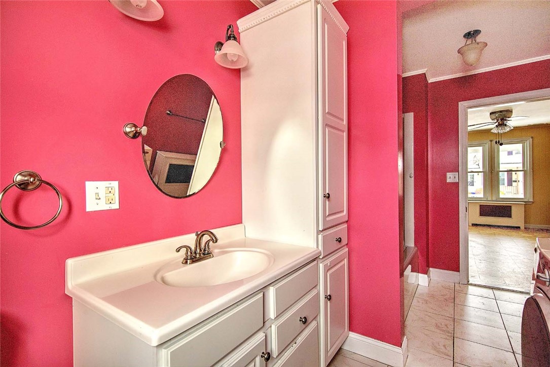 33 Mason Street Warren, RI 02885 - Photo 22 of 34