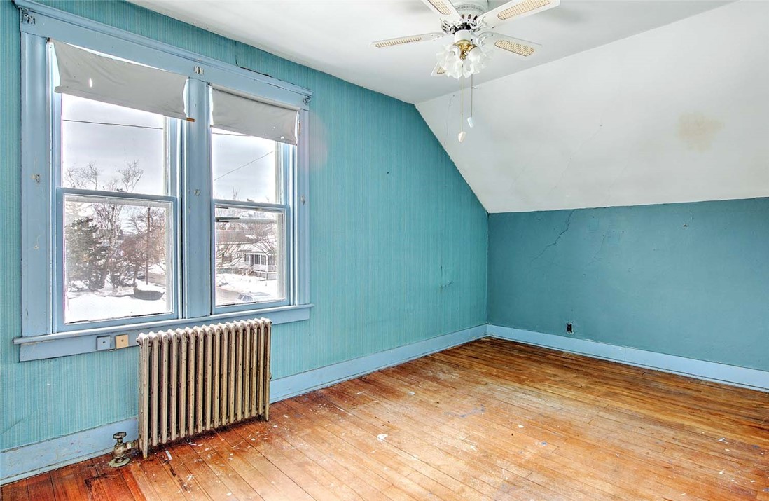 33 Mason Street Warren, RI 02885 - Photo 24 of 34