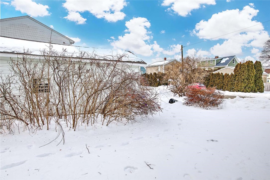 33 Mason Street Warren, RI 02885 - Photo 7 of 34