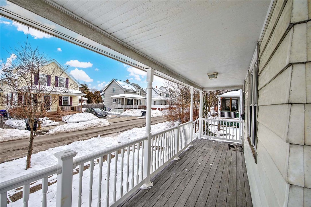 33 Mason Street Warren, RI 02885 - Photo 8 of 34