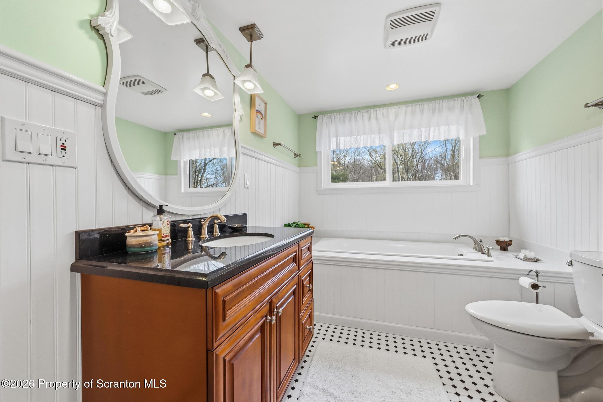 353 Benton Road Dalton, PA 18414 - Photo 23 of 72 DSC_1898-2