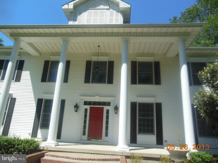 805 Riverton Road Moorestown, NJ 08057 - Photo 1 of 25 Gallery Image 1