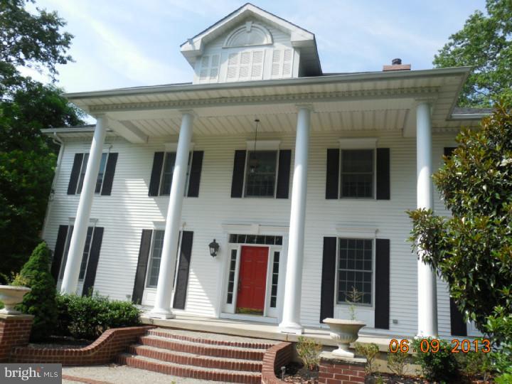 805 Riverton Road Moorestown, NJ 08057 - Photo 3 of 25 Gallery Image 3