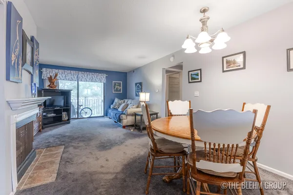 $182,000 | 3288 Devonwood Hills Northeast, Unit F, Grand Rapids, MI 49525