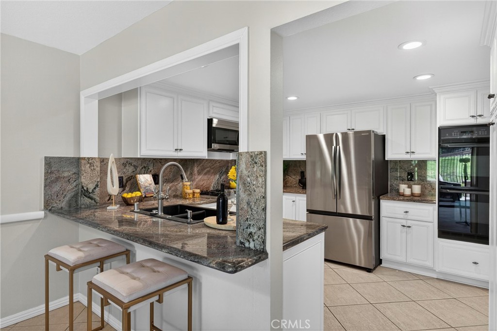 525 Riviera Court Fullerton, CA 92835 - Photo 19 of 43