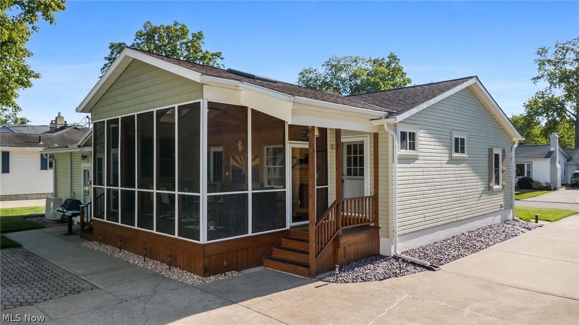 233 Sunset Road Avon Lake, OH 44012 - Photo 37 of 50 Gallery Image 37