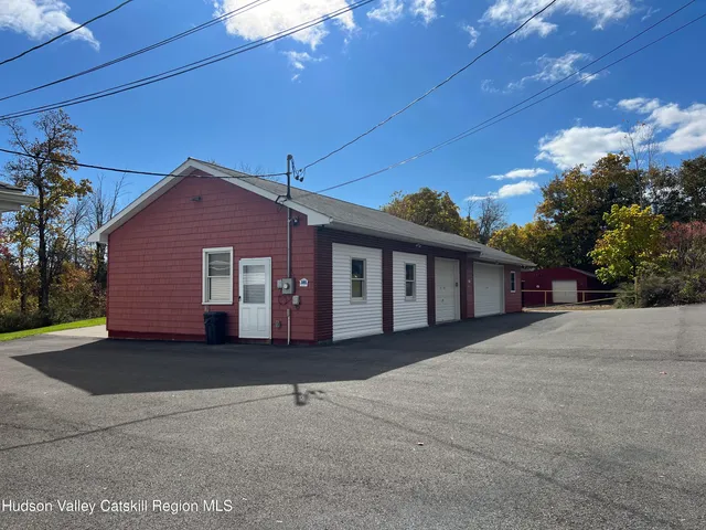 $249,900 | 2080 Ny-32, Saugerties, NY 12477