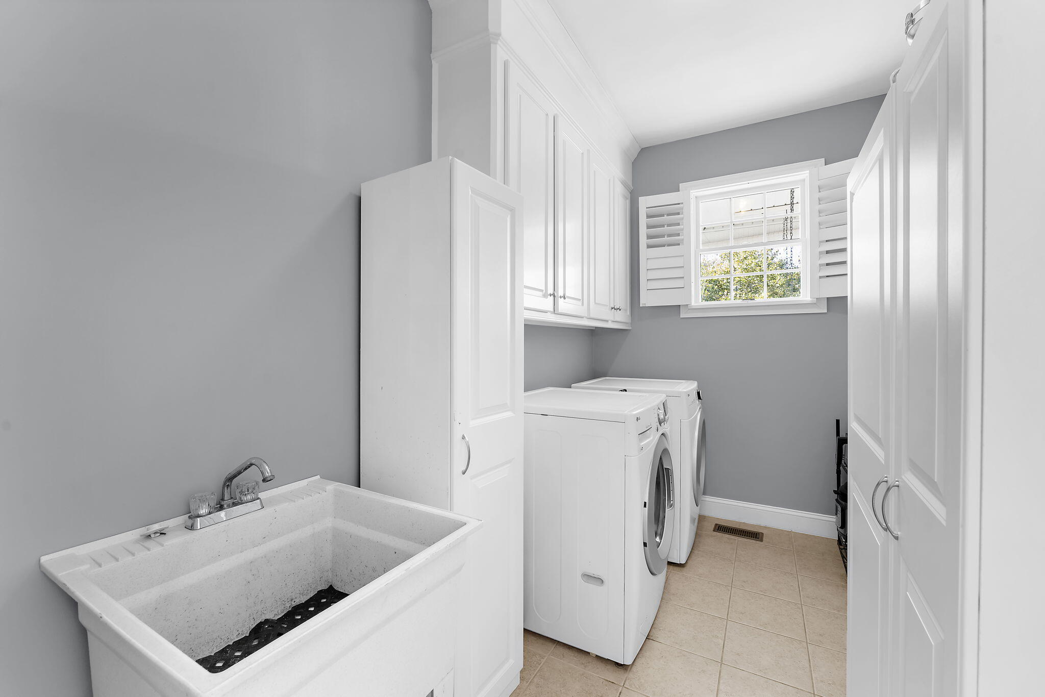 1823 Delacourt Avenue Mount Pleasant, SC 29466 - Photo 23 of 88 1823 Delacourt Avenue-32