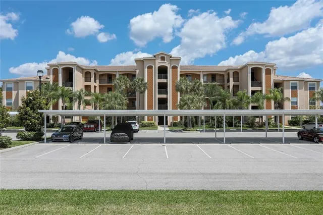 $4,400 | Undisclosed Address, Bradenton, FL 34212