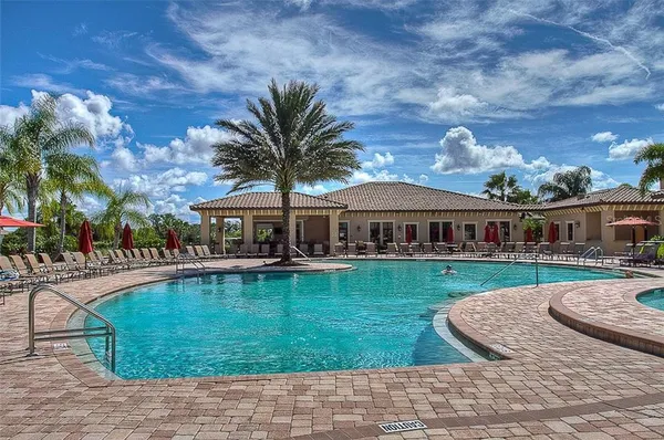 $4,400 | Undisclosed Address, Bradenton, FL 34212