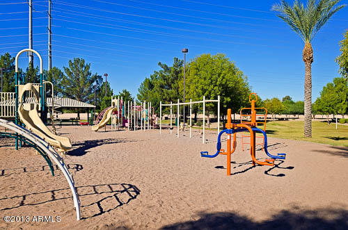 2304 East Smoke Tree Road Gilbert, AZ 85296 - Photo 16 of 17 Finley Farms-Childrens Playground