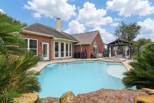 $500,000 | 1010 Bringewood Chase Drive, Spring, TX 77379