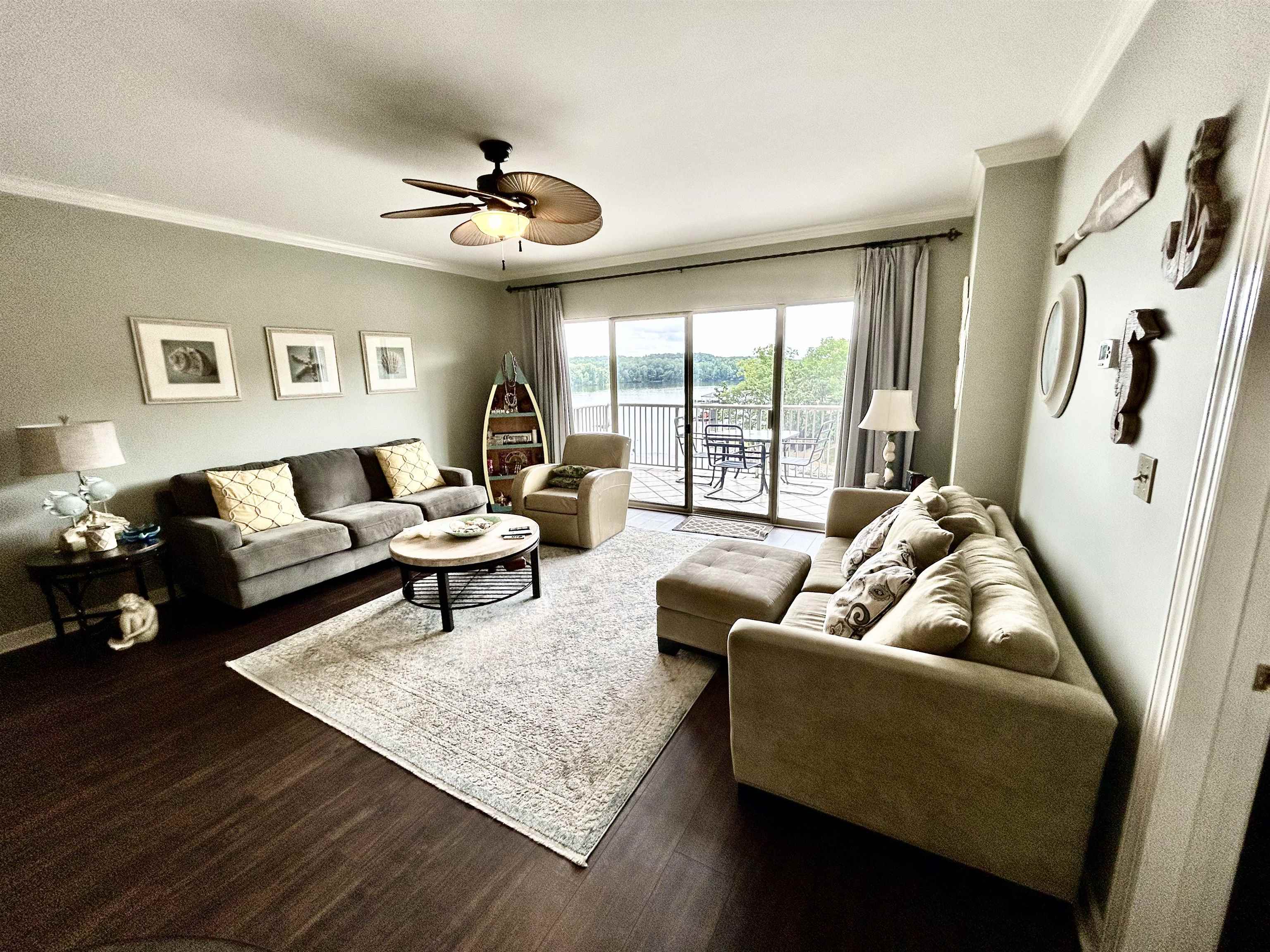 380 Rd Iuka Ms 38852, Unit P 402 Iuka, MS 38852 - Photo 4 of 25 a living room with furniture and a large window