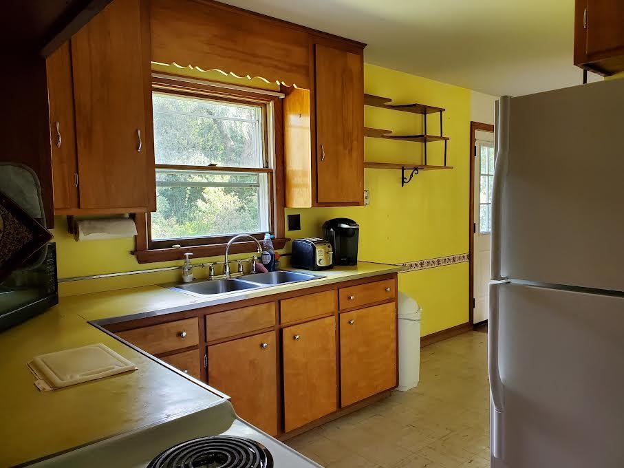 767 Cummings Road Chester, VT 05143 - Photo 5 of 7