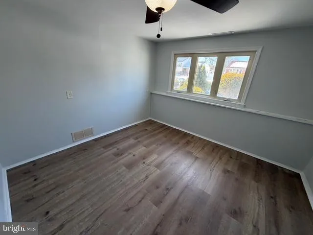 $3,500 | 211 Rhode Island Avenue, Cherry Hill, NJ 08002