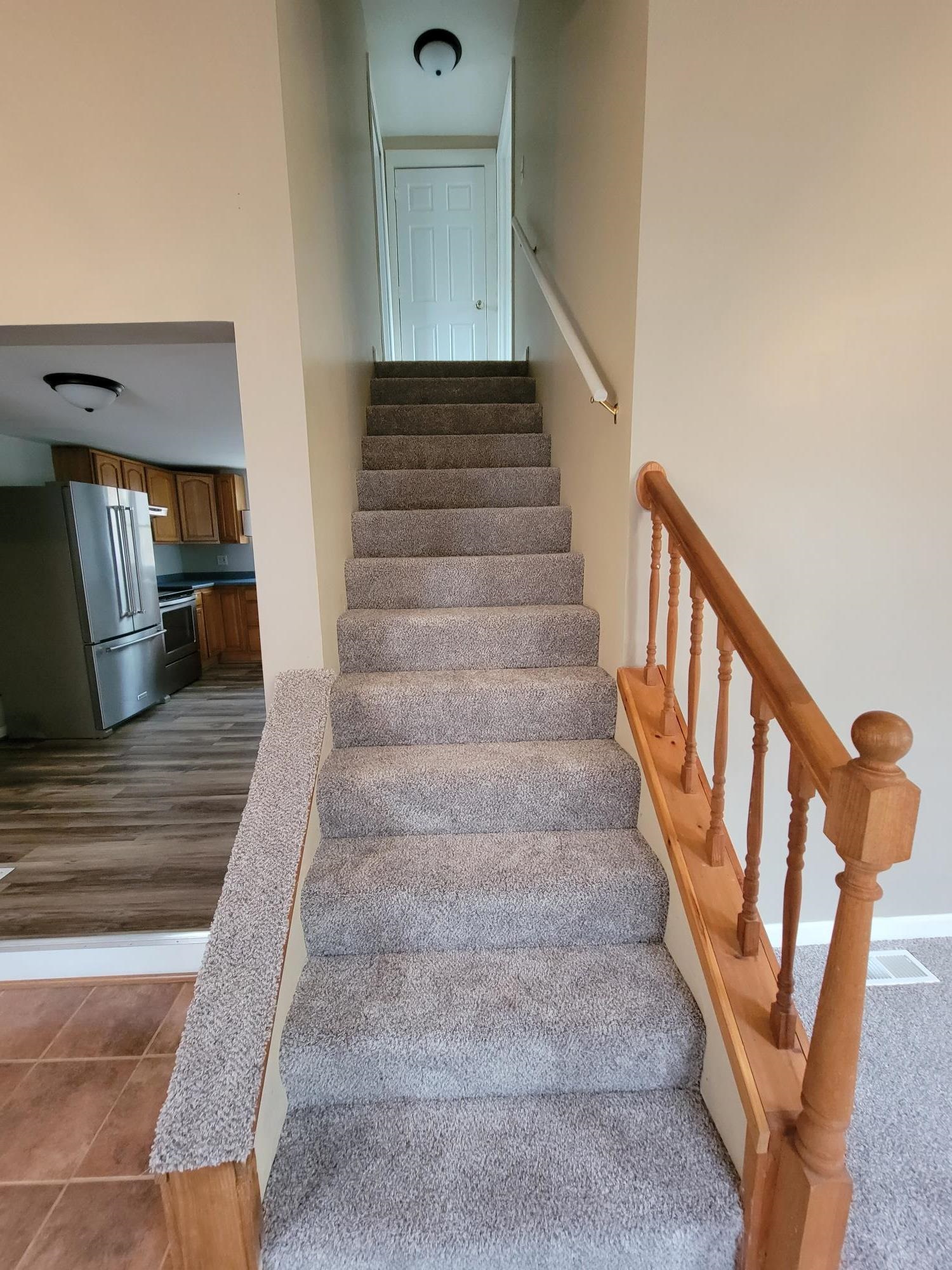 14 Acre Street Bennington, NH 03442 - Photo 3 of 23