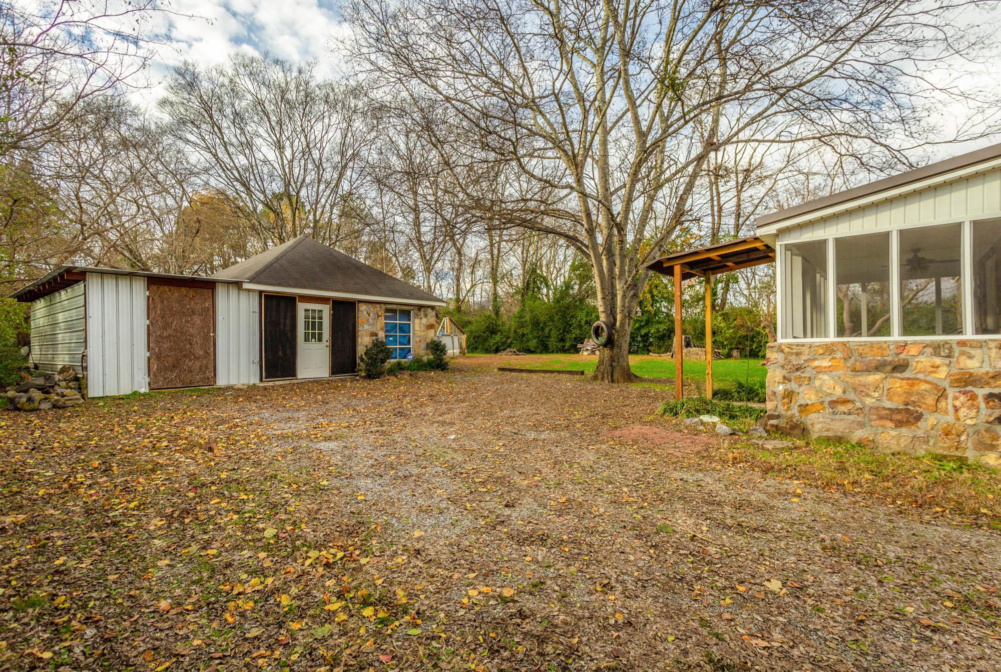 1332 Wilson Road Rossville, GA 30741 - Photo 17 of 21 Lots of parking