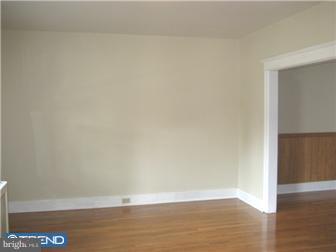 321 Sunset Road West Reading, PA 19611 - Photo 4 of 12
