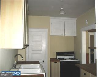 321 Sunset Road West Reading, PA 19611 - Photo 6 of 12