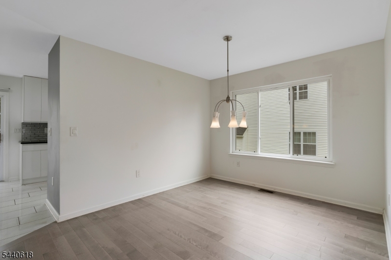 450 Vanderveer Road Bridgewater, NJ 08807 - Photo 7 of 46