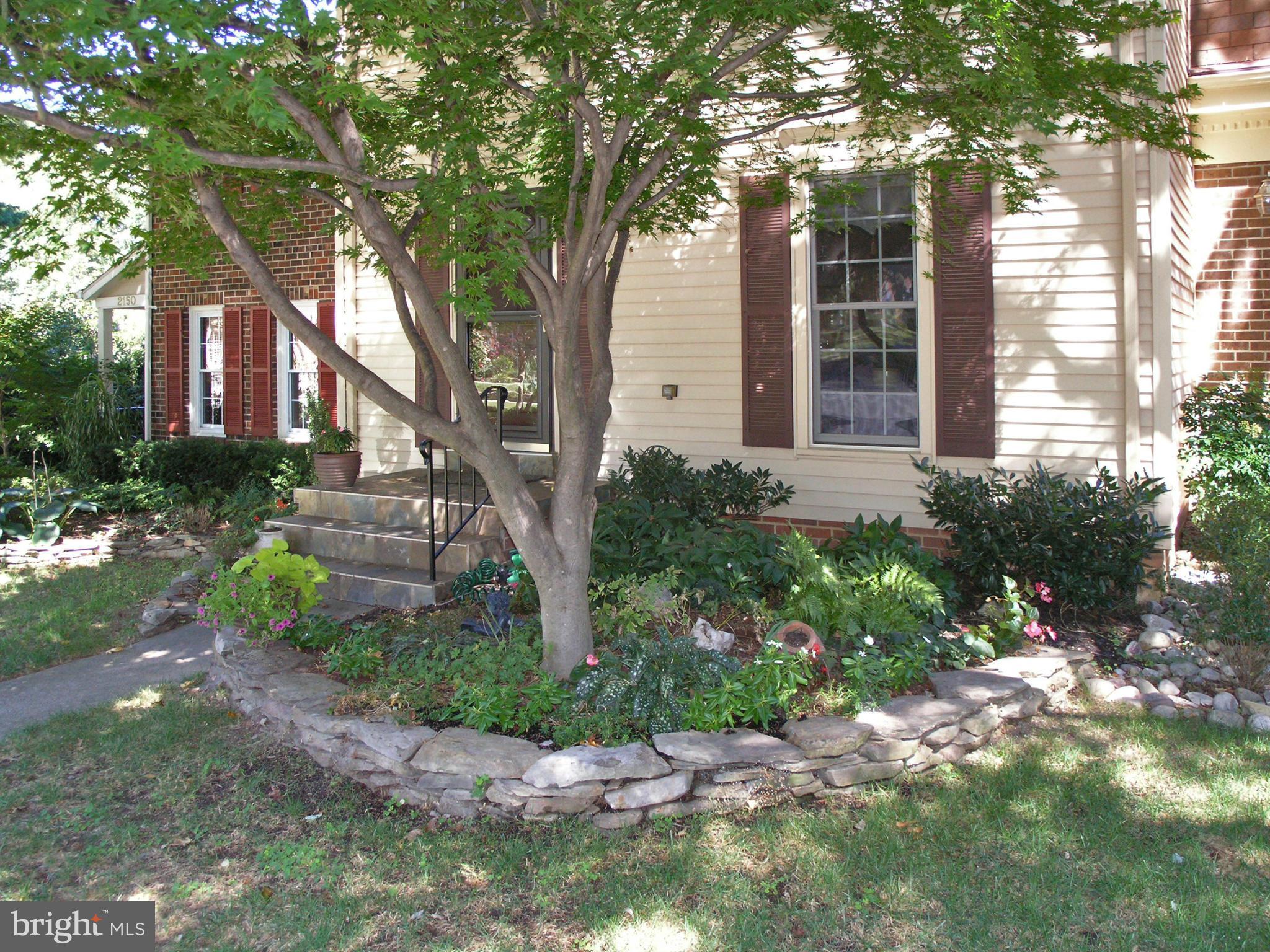 2148 Greenkeepers Court Reston, VA 20191 - Photo 2 of 26 Exterior (Front)