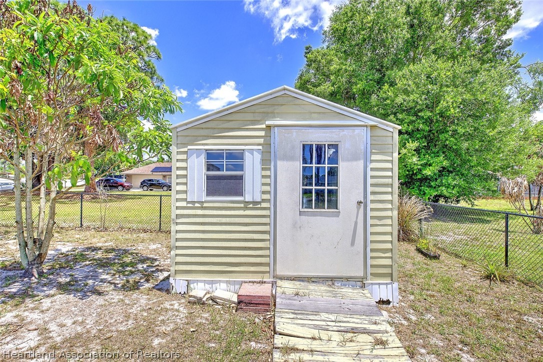 1109 Hammock Road Sebring, FL 33870 - Photo 36 of 47
