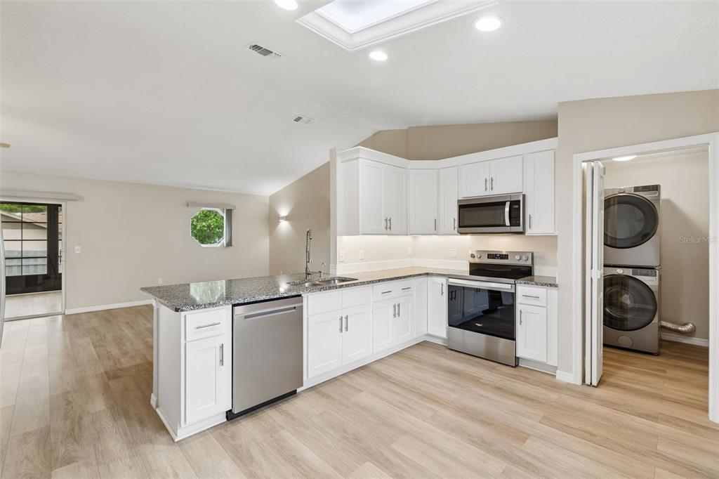 8031 Gabriel Drive Port Richey, FL 34668 - Photo 4 of 54