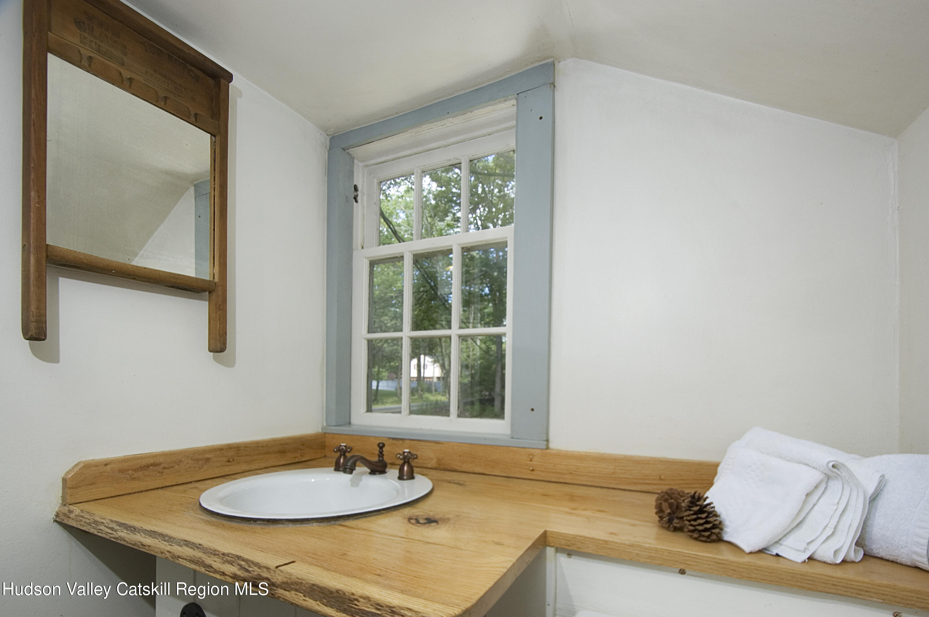 4272 Atwood Road Stone Ridge, NY 12484 - Photo 25 of 31 4
