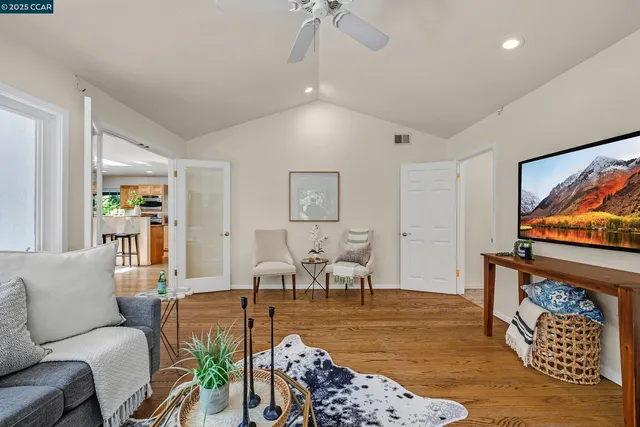 $1,950,000 | 345 Shire Oaks Court, Lafayette, CA 94549