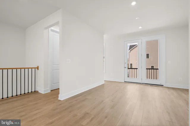 $886,434 | 42119 Picasso Square, Ashburn, VA 20148