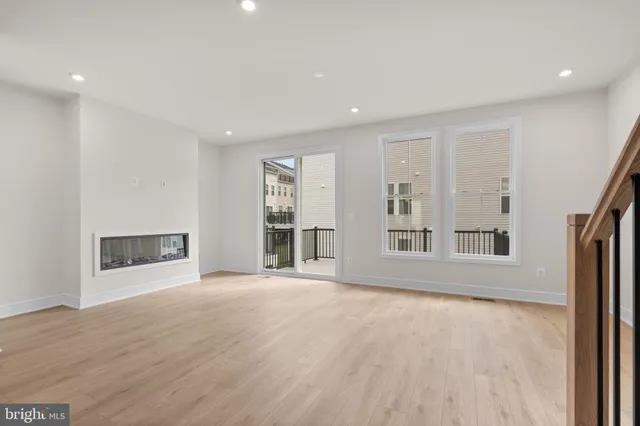 $886,434 | 42119 Picasso Square, Ashburn, VA 20148