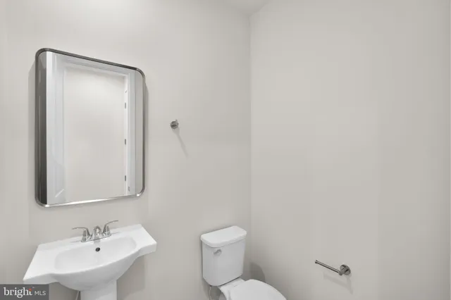 $886,434 | 42119 Picasso Square, Ashburn, VA 20148