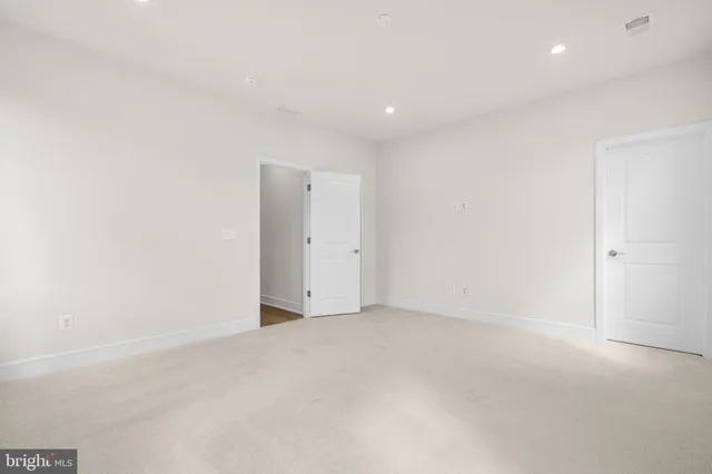 $886,434 | 42119 Picasso Square, Ashburn, VA 20148