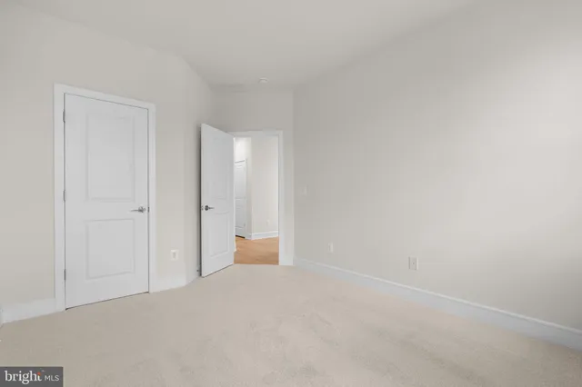 $886,434 | 42119 Picasso Square, Ashburn, VA 20148