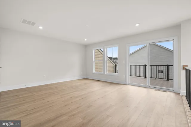 $886,434 | 42119 Picasso Square, Ashburn, VA 20148