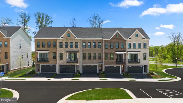 $886,434 | 42119 Picasso Square, Ashburn, VA 20148