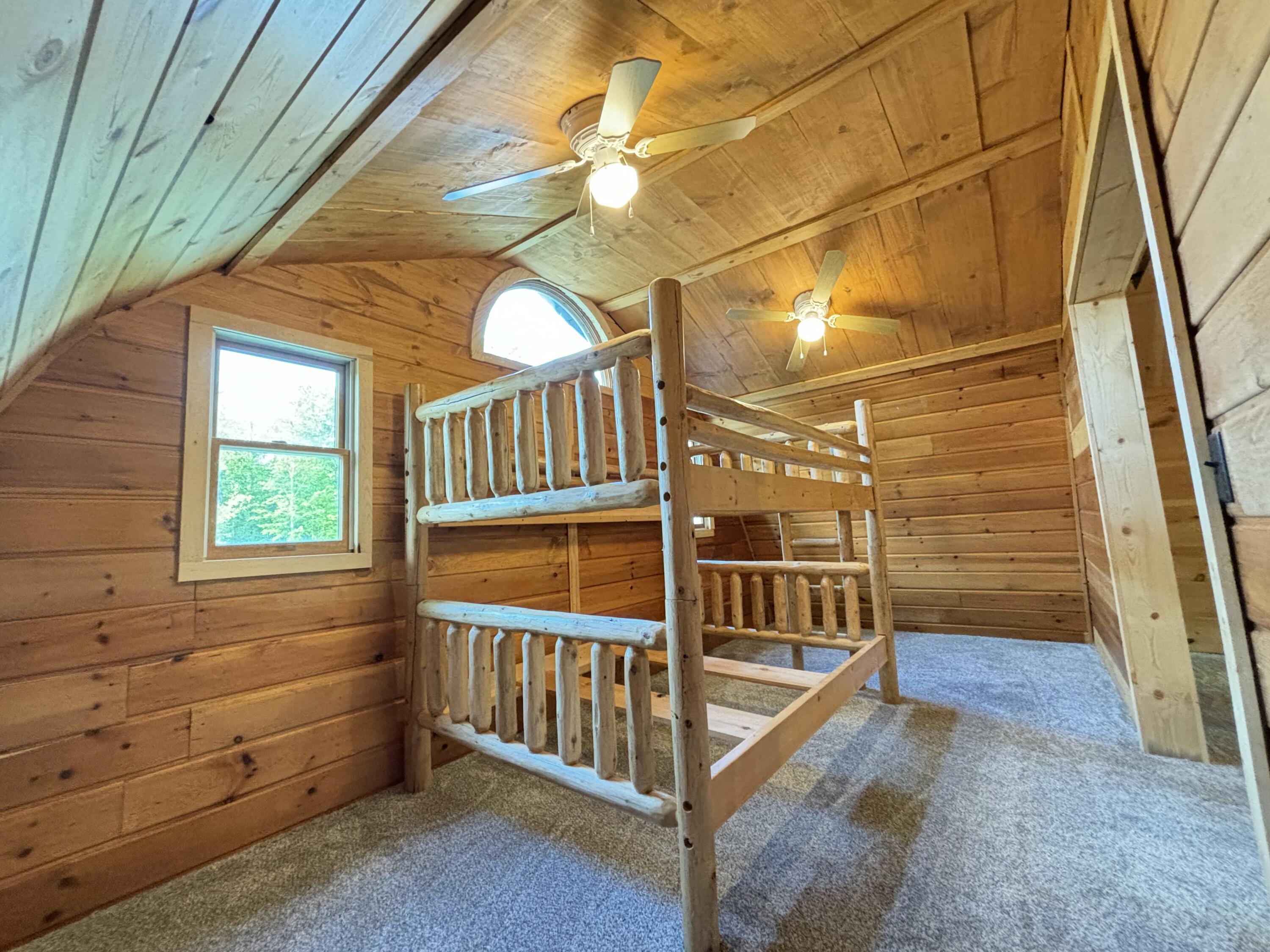 17549 Milnichol Road Thompsonville, MI 49683 - Photo 21 of 36 IMG_2609